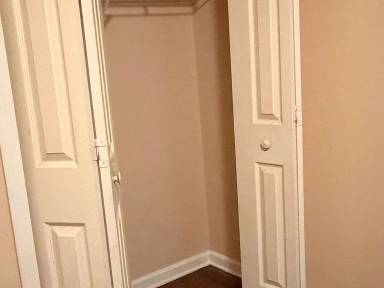 Main picture of 3717 Majestic Dr SW