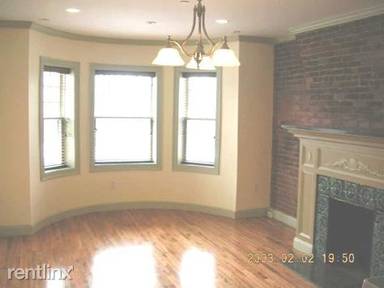 Main picture of 531 Newbury St