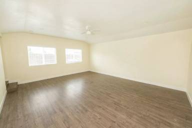 Main picture of 564 Taft Ave