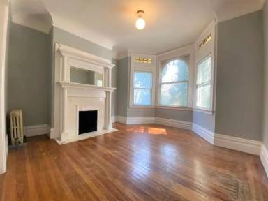 Main picture of 1221 Masonic Ave