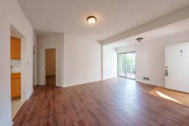Main picture of 404 21st Ave