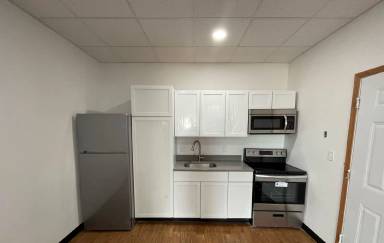 Main picture of 1109 Central Ave