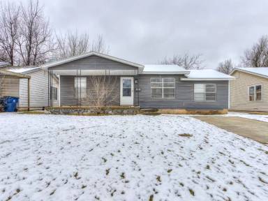 Main picture of 6107 Jacks Ave