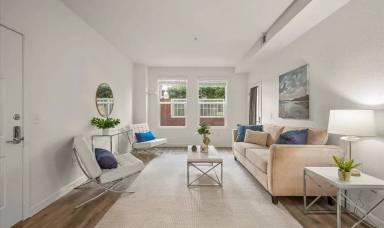 Main picture of 423 N 2nd St