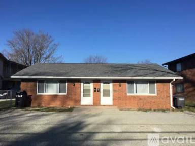 Main picture of 1303 S Plate St