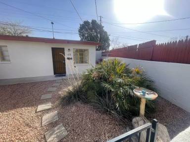Main picture of 387 El Molino Blvd