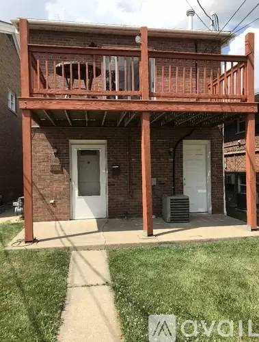 Main picture of 1421 King Ave