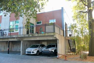 Main picture of 536 Selma St