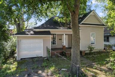Main picture of 1613 8th Ave N