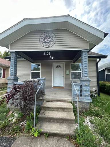 Main picture of 2103 Kossuth St