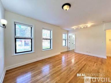 Main picture of 4040 N Ashland Ave