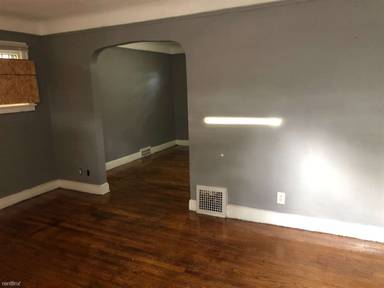 Main picture of 18888 Marx St