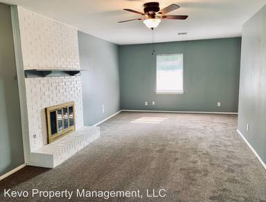 Main picture of 113 Poplar Ave