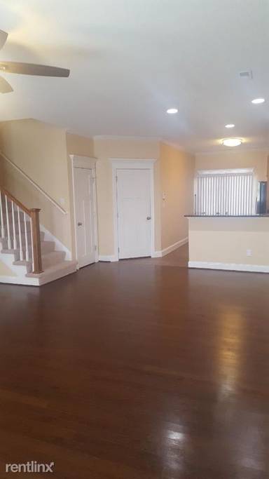 Main picture of 3136 Codorus St