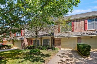 Main picture of 49 May Apple Dr
