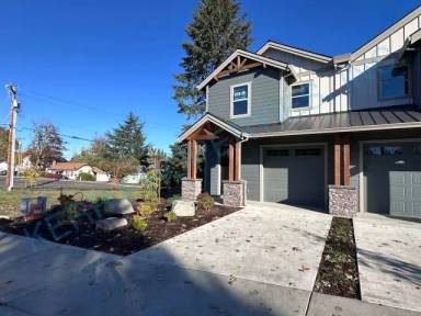 Main picture of 39745 Pleasant St