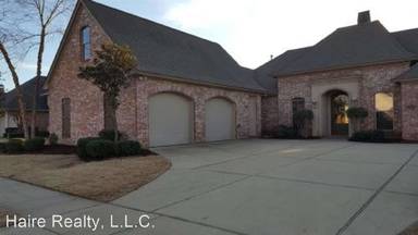 Main picture of 113 Couples Dr