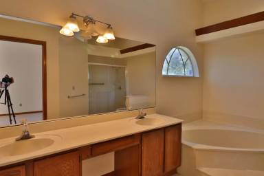 Main picture of 1088 Tivoli Dr
