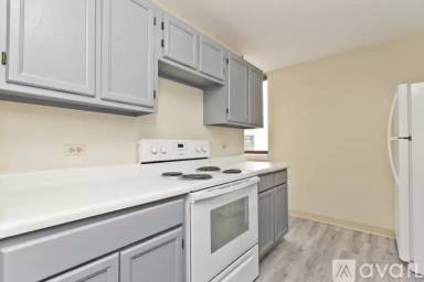 Main picture of 200 North Dearborn Condos