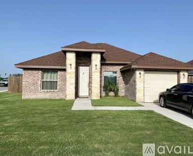 Main picture of 23233 Grapefruit Ave