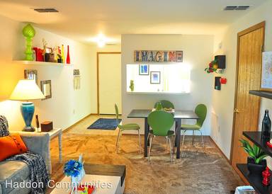 Main picture of Woodridge Apartments