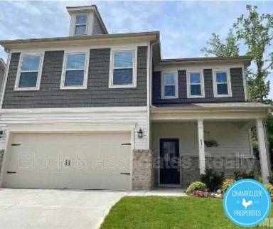 Main picture of 415 Mockingbird Ln