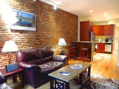 Main picture of 94 West Cedar St