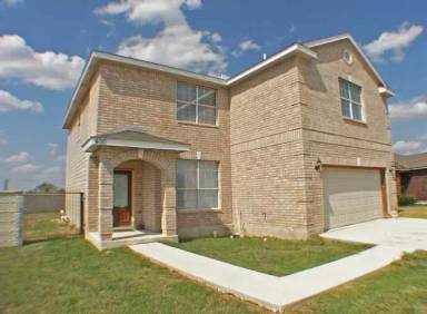 Main picture of 400 Regal View Dr