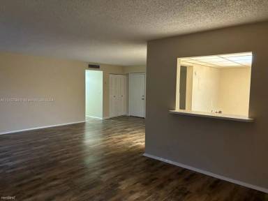 Main picture of Renaissance Apartments
