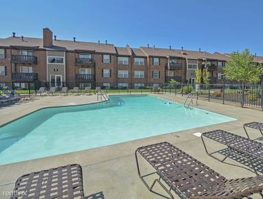 Main picture of Hawk's Landing Apartments