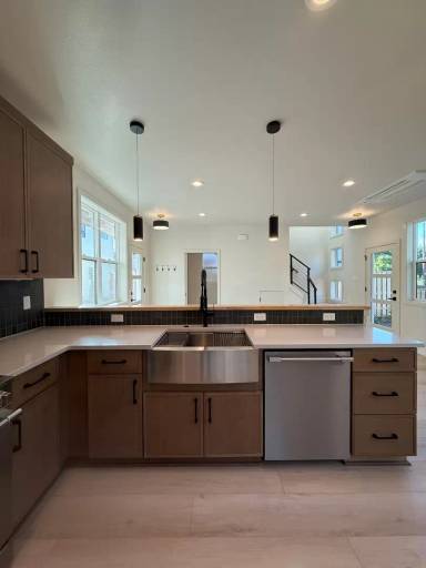 Main picture of 7313 N Willamette Blvd