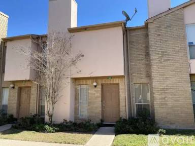Main picture of 3500 Carmen Ave