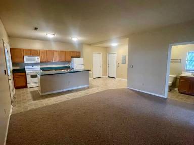 Main picture of 104 E Walworth Ave