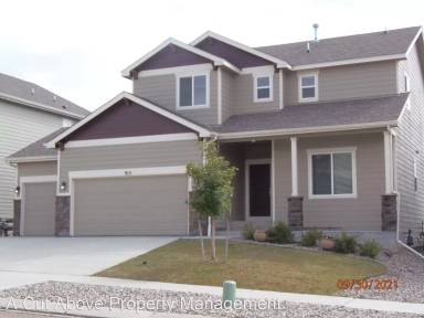 Main picture of 915 Pistol River Way