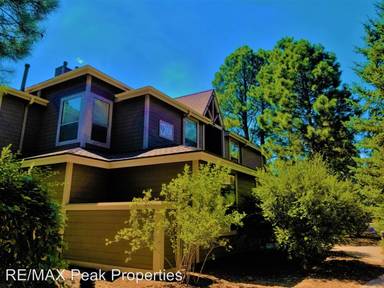 Main picture of Summit Park Condominiums