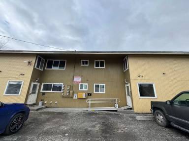Main picture of 3926 E 3rd Ave