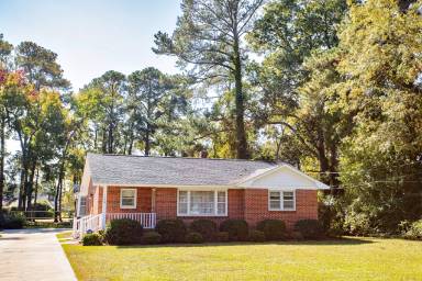 Main picture of 1154 Berkeley Ave