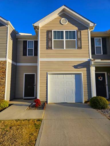 Main picture of 211 Belmar Rd