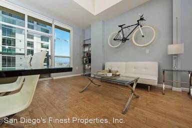 Main picture of Urban Homes at 350 West Ash