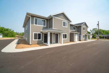 Main picture of 2508 118th St