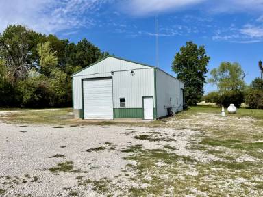 Main picture of 115 NE 771