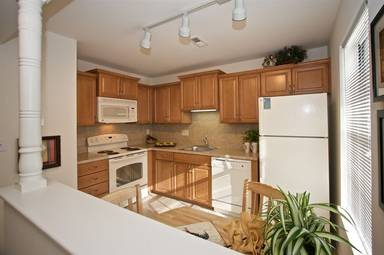 Main picture of Charleston Townhomes