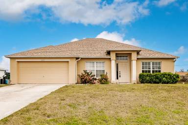 Main picture of 1809 NW 3rd Ave