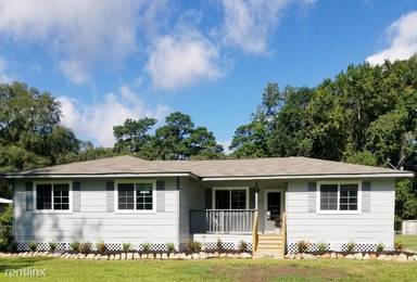 Main picture of 18767 Forest Lane Cir