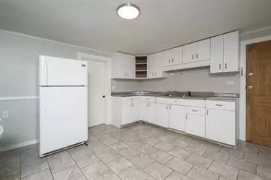 Main picture of 51 Lansing St