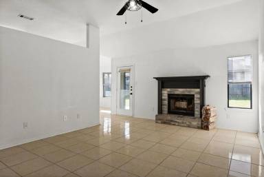 Main picture of 4803 Topsey Dr