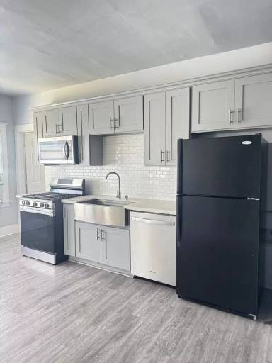 Main picture of 803 Cedar Ave