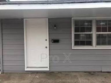 Main picture of 104 W Hudson St