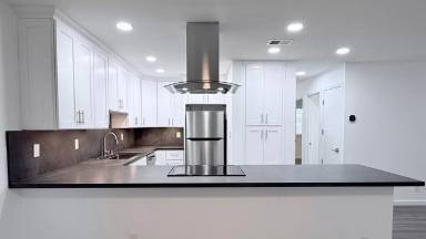 Main picture of 481 Carillo Ct
