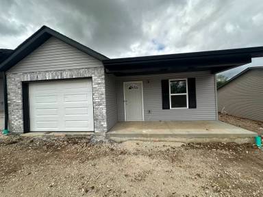 Main picture of 2549 E 5th St